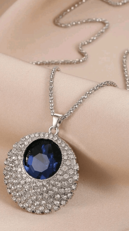 Blue Rhinestone Pendant JU0373