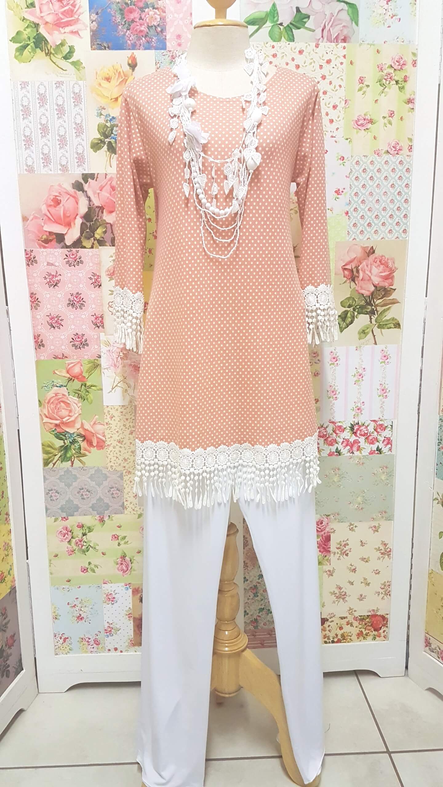 Peach Polka Dot Top CH0157