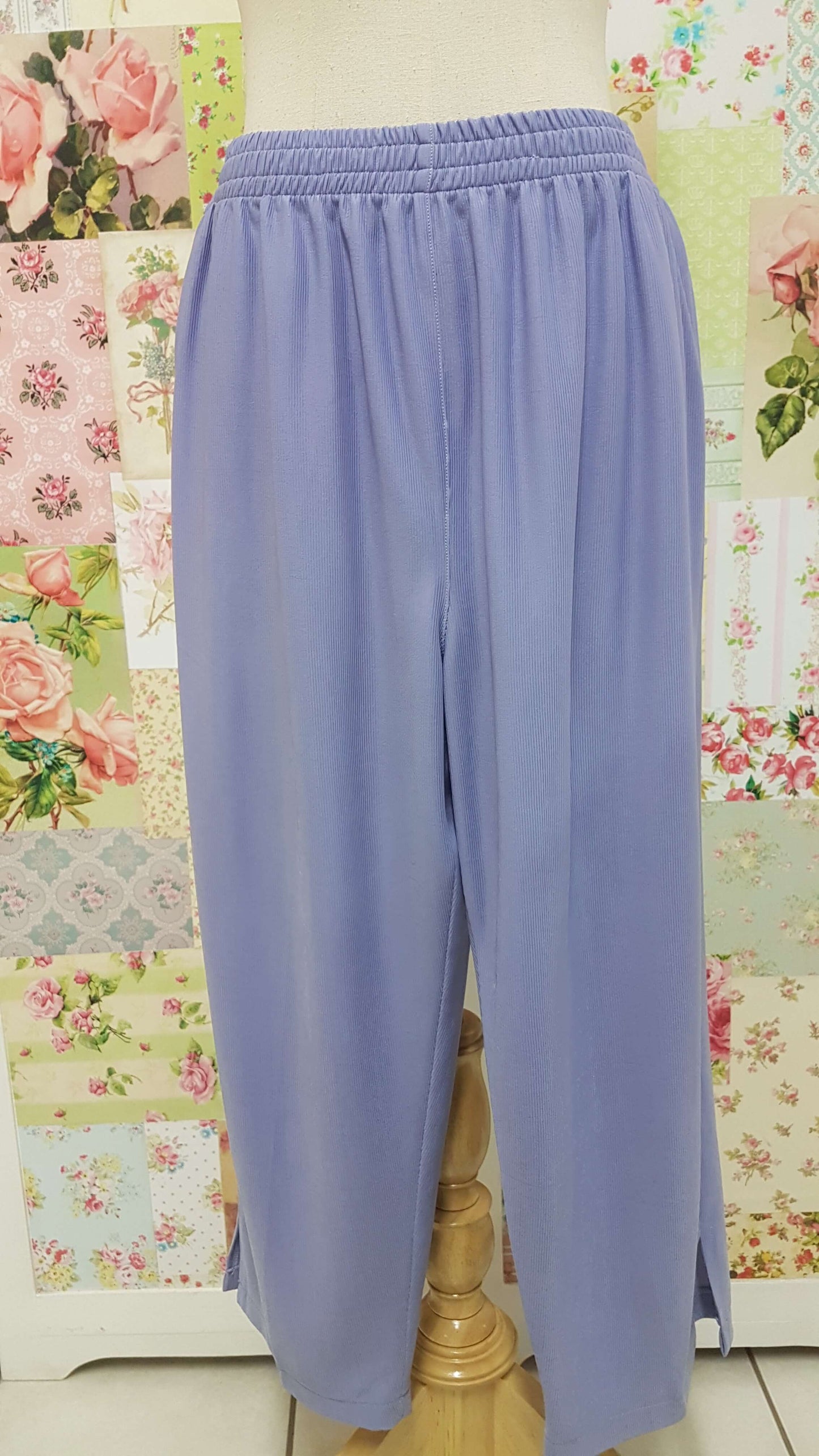 3/4 Lilac Pants BK0398