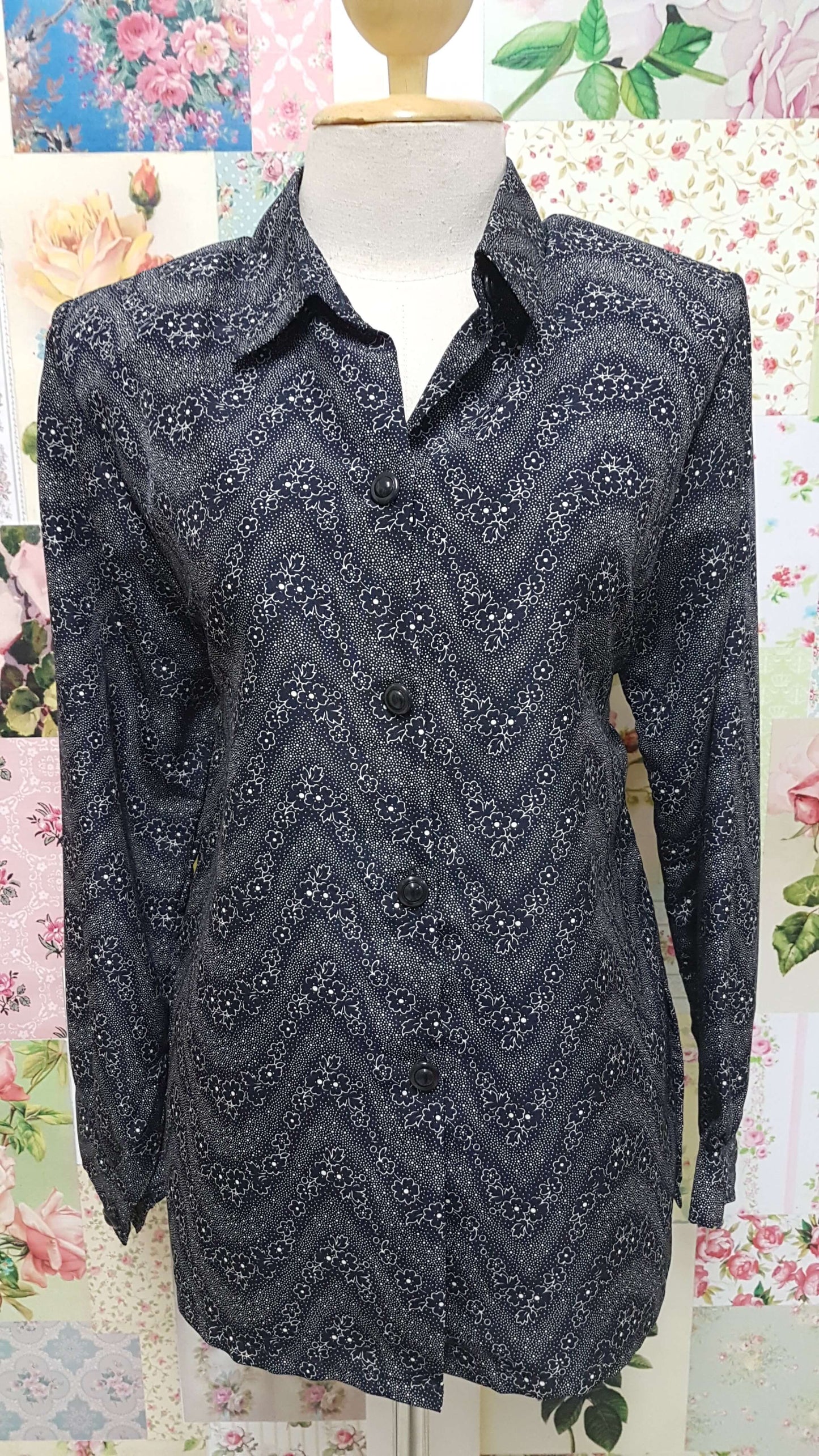 Navy Printed Blouse BT0170