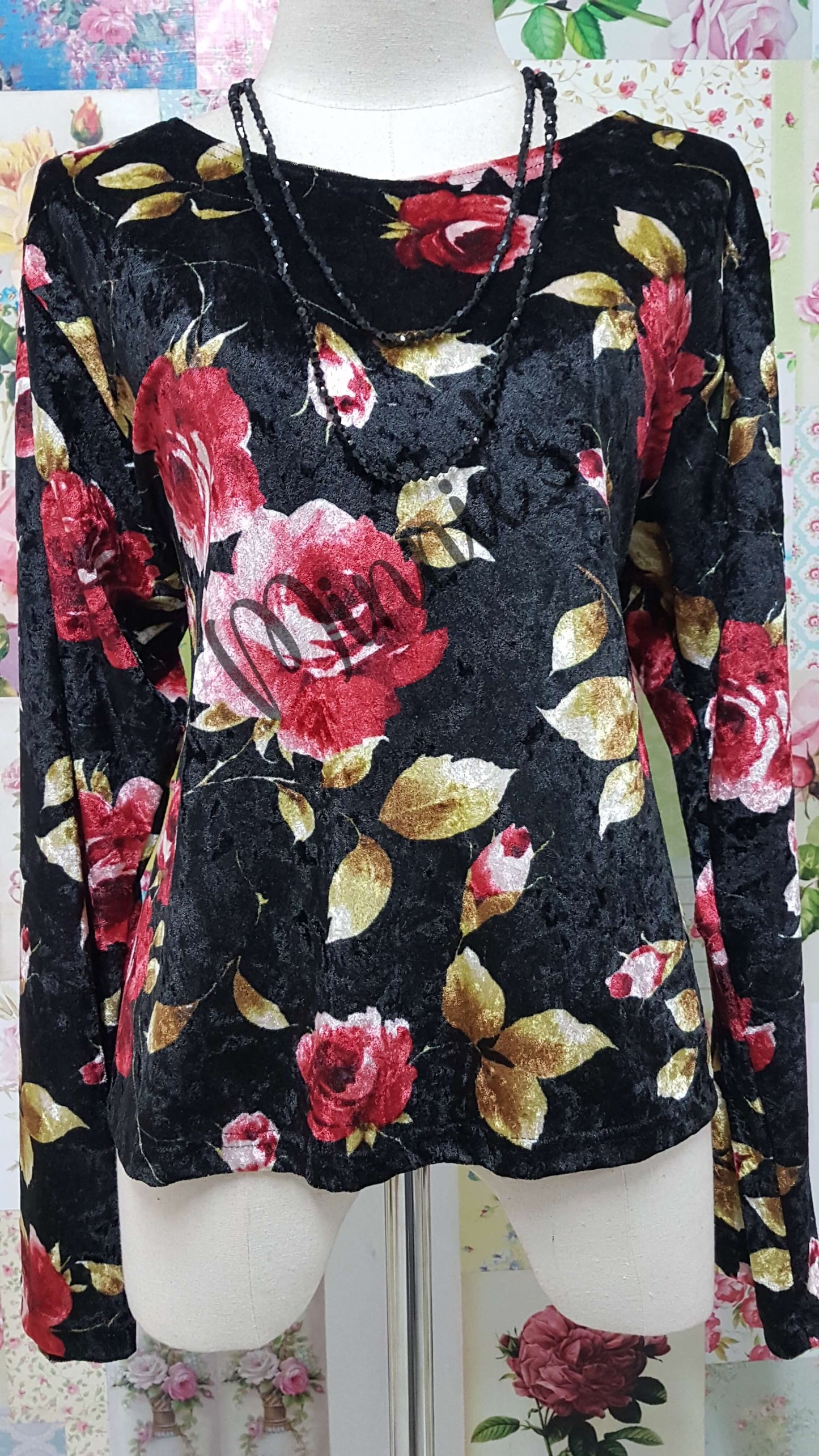 Black Velvet Roses Top CH0294