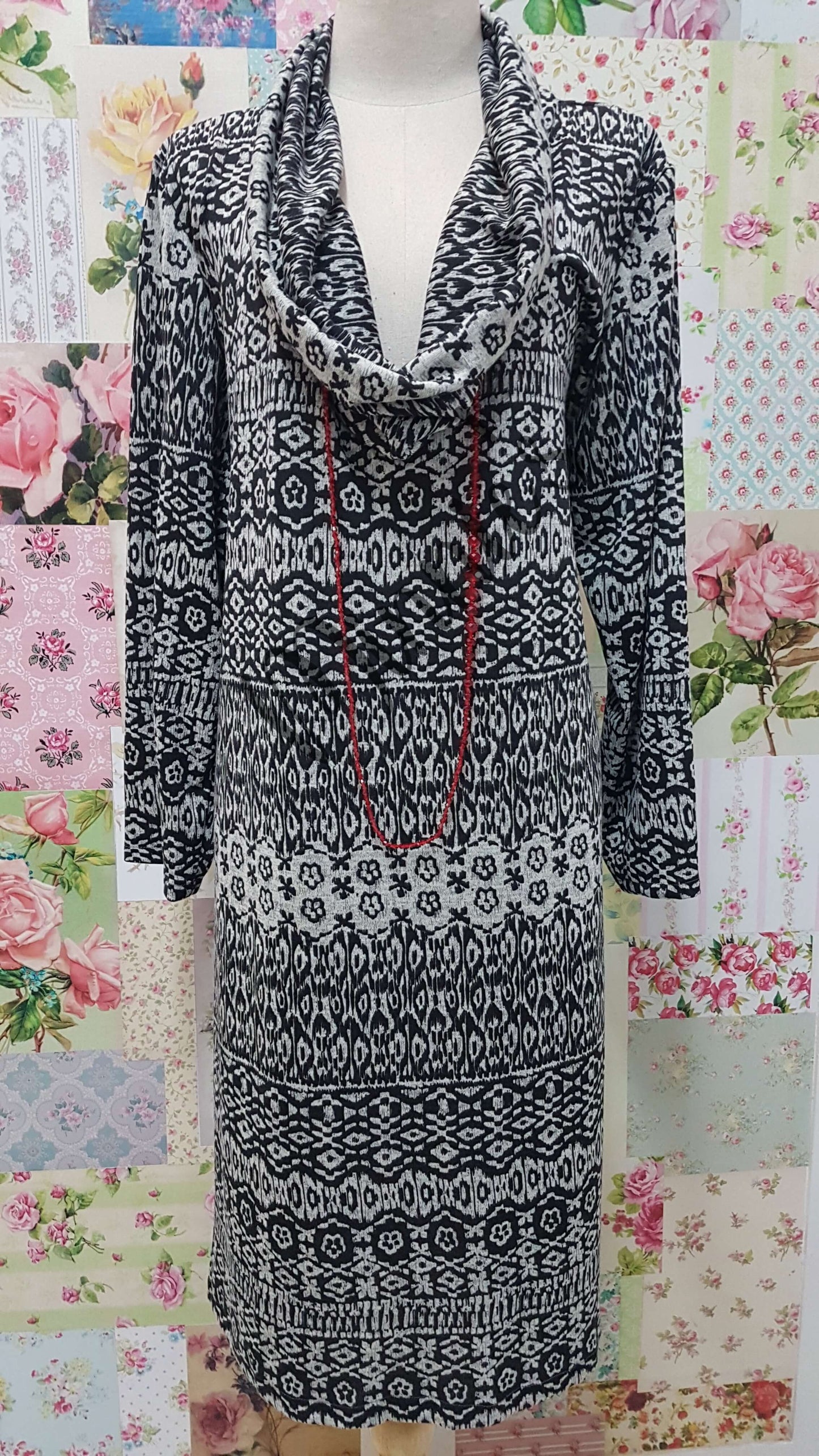 Black & Grey Tunic Dress SZ069