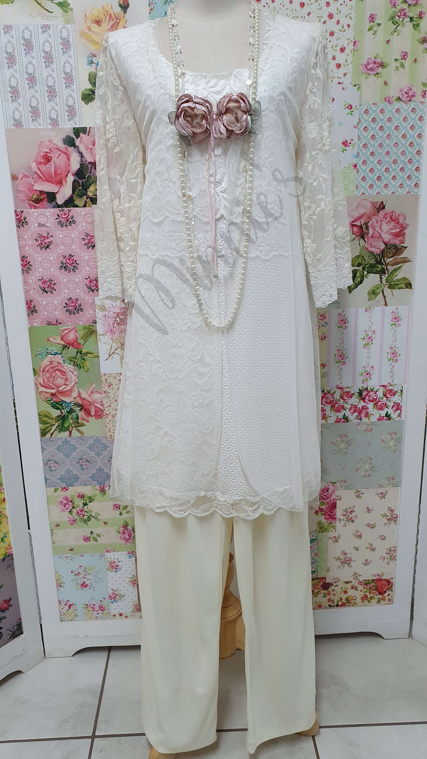 Cream Lace 2-Piece Pants Set AG025