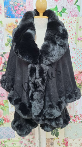 Black Knitted Cloak FW017